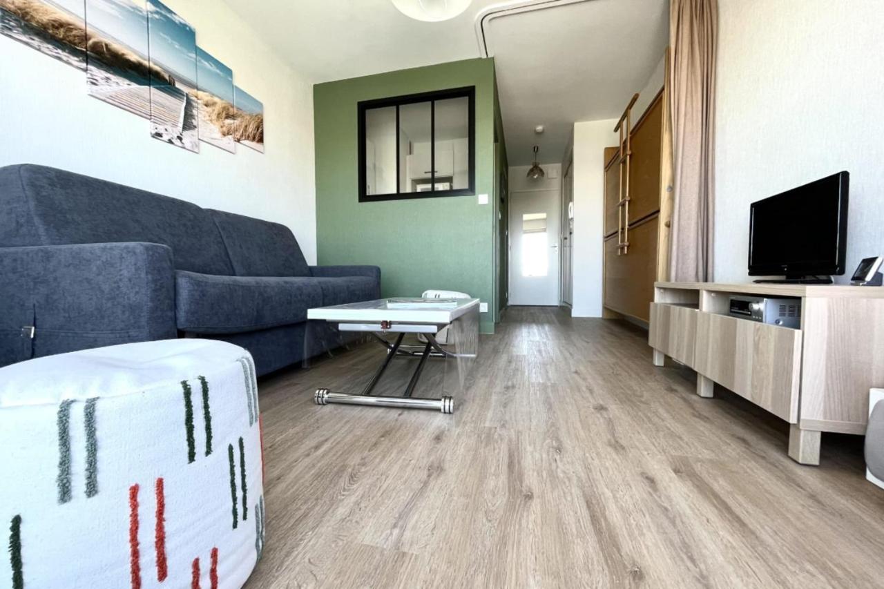 Pretty And Bright Studio With View On The Harbor Les Sables-dʼOlonne Dış mekan fotoğraf